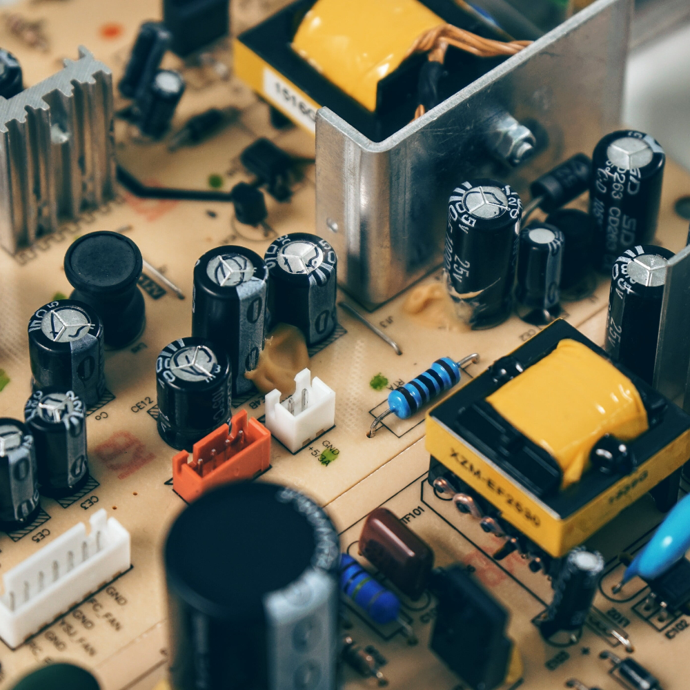 Técnicas de mantenimiento de equipos electrónicos